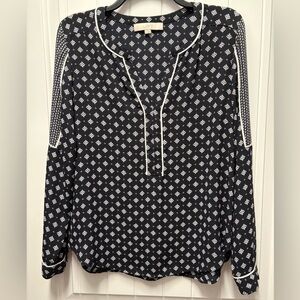 LOFT Black and White Geometric Blouse